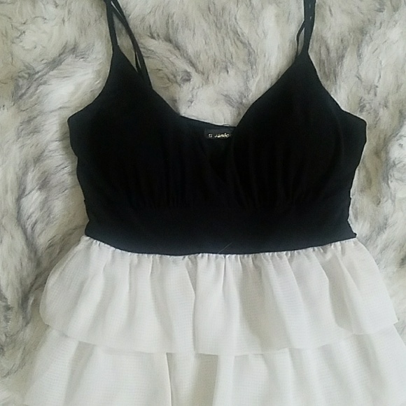 Black & Ivory  ruffled Dress - Picture 2 of 5